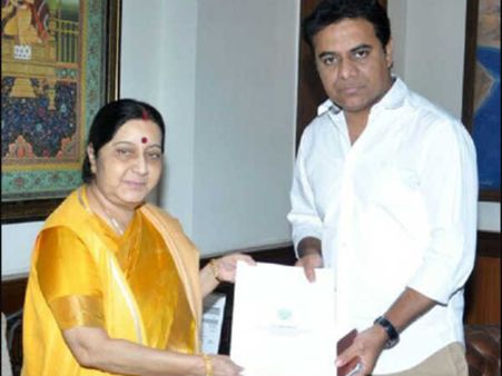 టెక్కీ మృతదేహాన్ని తెప్పించండి: సుష్మాకు కెటిఆర్ విజ్ఞప్తి