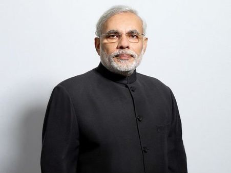 వేలెత్తి చూపకుండా, శిరస్సు వంచి నమస్కారం: మోడీ, ఎందరు ఒక్కటైనా నరేంద్రుడే!