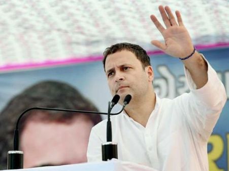 అధికారంలోకి రాగానే రైతులకు రుణమాఫీ: గుజరాత్ లో రాహుల్ గాంధీ హామీ