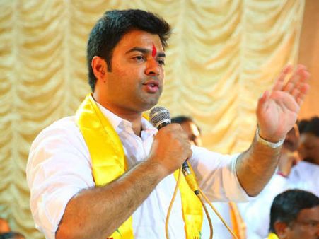 దేవేందర్ గౌడ్ పార్టీ మార్పుపై పుకార్లు: క్లారిటీ ఇచ్చిన కుమారుడు