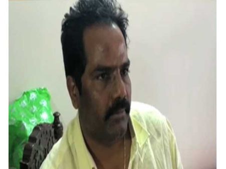 చూస్తే కళ్లు చెదిరిపోతాయ్!...విశాఖ వుడా అధికారి అక్రమార్జన...ఎసిబి దాడితో వెలుగులోకి...