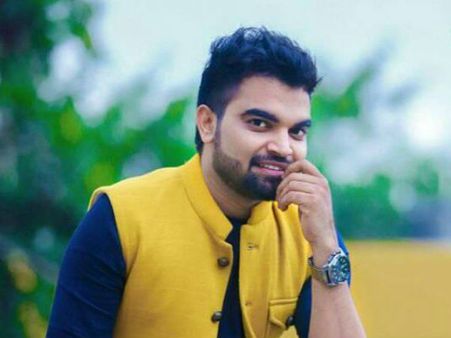 యాంకర్ ప్రదీప్‌ను వదిలేయమన్న యువతికి దిమ్మతిరిగే షాకిచ్చిన హైదరాబాద్ పోలీస్