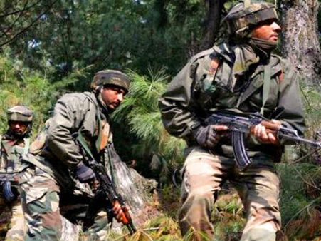 పాక్‌కు షాకిచ్చిన భారత్: సాంబా సెక్టార్‌లో 12 మంది పాక్ రేంజర్ల హతం