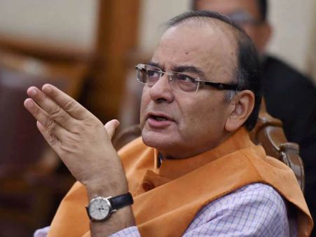 కేంద్ర బడ్జెట్ 2018: ఆర్థిక మంత్రి అరుణ్ జైట్లీ గురించి మీకేం తెలుసు?