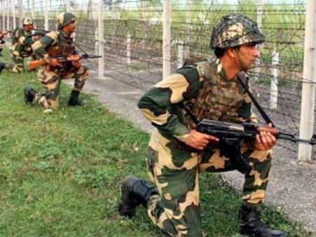 భారత్ ప్రతీకారం: నాలుగు పాక్ పోస్టులు ధ్వంసం... 25 మంది పాక్ రేంజర్ల హతం..!