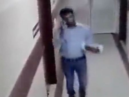 వీడు మామూలు దొంగ కాదు...డాక్టర్ వేషంలో వచ్చి...దర్జాగా దోచుకెళ్లాడు...