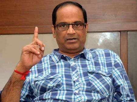 శ్రీవారిపై కనిమొళి వ్యాఖ్యలు: తెలుగు యువశక్తి నేత ఫైర్