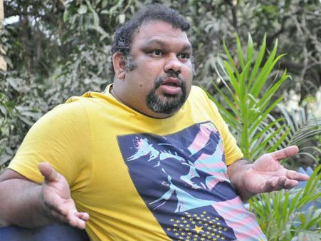 పూనమ్ కౌర్ ఇష్యూ: మహేష్ కత్తికి పవన్ కళ్యాణ్ లేడీ ఫ్యాన్ దిమ్మతిరిగే షాక్