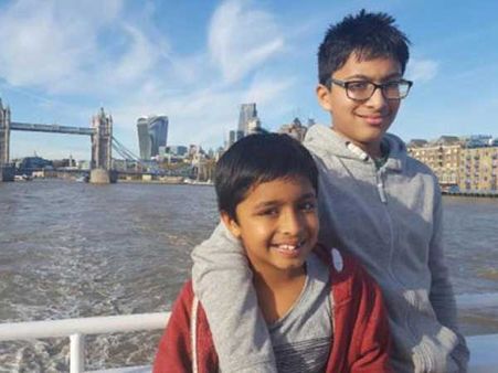 పదేళ్ల బుడతడు.. ఐక్యూలో ఐన్‌స్టీన్, హాకింగ్‌లనే దాటేశాడు!