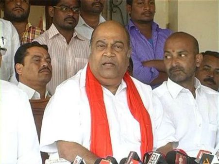 బిజెపికి మరో షాక్: కాంగ్రెసులోకి నాగం జనార్దన్ రెడ్డి జంప్?