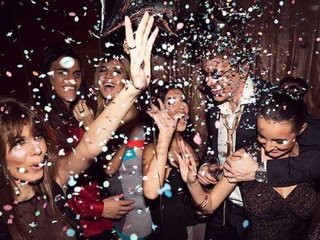 ఈవెంట్లు సరే.. పన్ను సంగతేమిటి?: భాగ్యనగరిలో 40 సంస్థలకు పన్నులశాఖ నోటీసులు