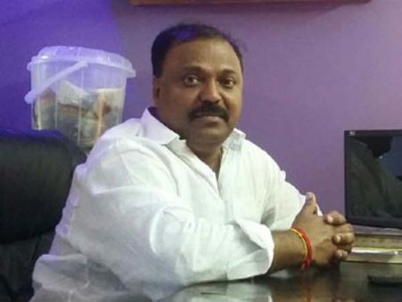 ట్రంప్‌ దెబ్బ.. ‘గ్రీన్‌ కార్డ్’ కోసం ఇక 40 ఏళ్లు ఆగాల్సిందే!