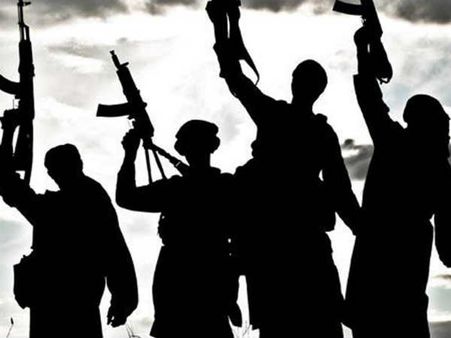 దాడి చేసిన ఉగ్రవాదుల్లో పదో తరగతి విద్యార్థి