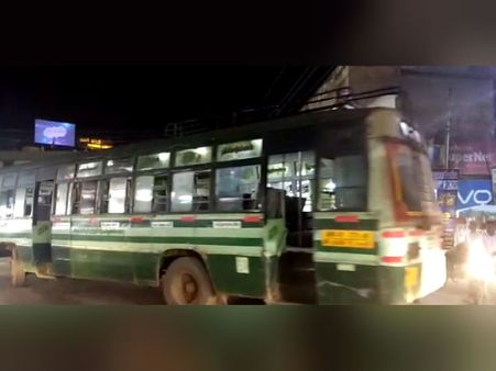 తమిళనాడులో ఆకస్మిక బస్సుల బంద్: తెలుగువారిపై ప్రభావం