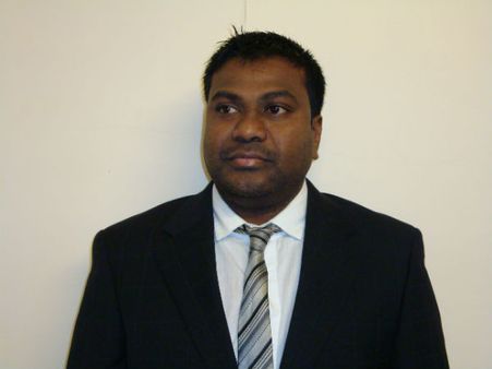 కేటీఆర్ స్విస్ వ్యాఖ్యలపై ఎన్నారై టిపిసిసి సెల్ భగ్గు