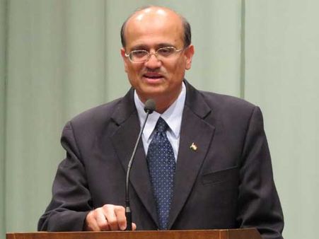 విదేశీ వ్యవహరాల కార్యదర్శిగా విజయ్ కేశవ్ గోఖలే నియామకం