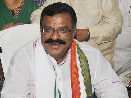 ఆ పార్టీ గ్రాఫ్‌ పడిపోతోంది, బిజెపితో టిడిపి కటీఫ్: కోట్ల సూర్యప్రకాష్ రెడ్డి