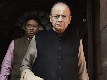 బడ్జెట్: పది కోట్ల మందికి రూ. 5 లక్షల మెడికల్ ఇన్సూరెన్స్