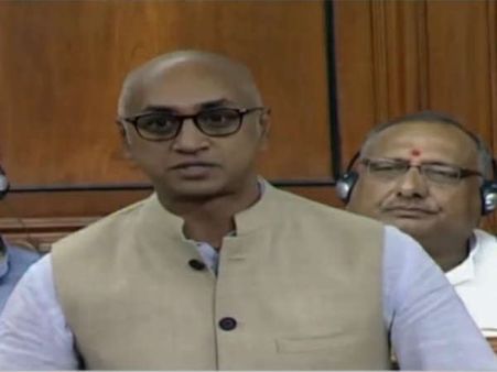 ఒక్క స్పీచుతో హీరో అయిన గల్లా జయదేవ్: గుంటూరు దమ్ము చూపించాడంటున్నారు..