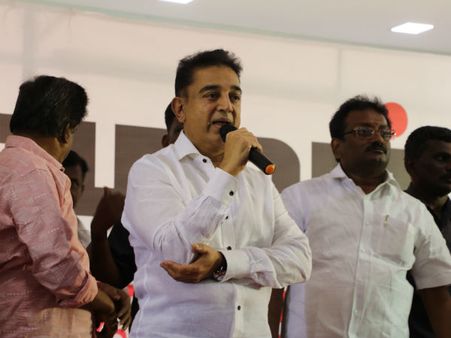 శ్రీలంక నుంచి మిమ్మల్ని రక్షిస్తా, చేతకాని దద్దమ్మ ప్రభుత్వం: హీరో కమల్ హాసన్ ఫైర్!