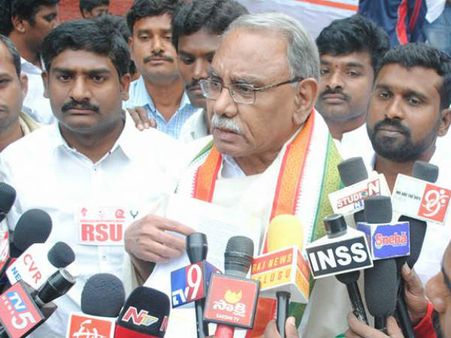 కేవీపీ ప్రయివేటు మెంబర్ బిల్లు తిరస్కరణ, మోడీ హామీ ఇచ్చారని కేవీపీ