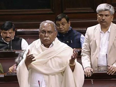 ప్రత్యేక హోదా, విభజన హామీలపై రాహుల్ ట్వీట్, కేవీపీకి రాజ్యసభలో ఊహించని మద్దతు