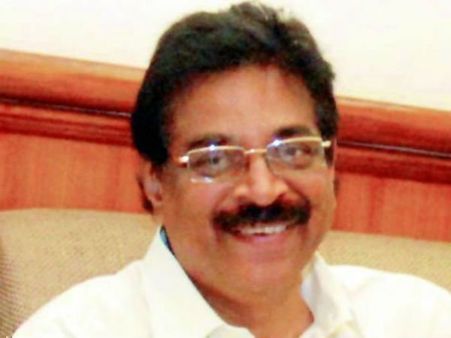 బిజెపి ఎంపీ హరిబాబు డాక్యుమెంటరీ చూపాడు: కుటుంబరావు