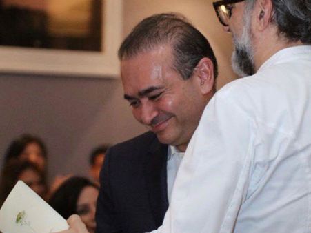 దొంగ చేతికే తాళాలు: నీరవ్ మోడీకి పాస్‌వర్డ్