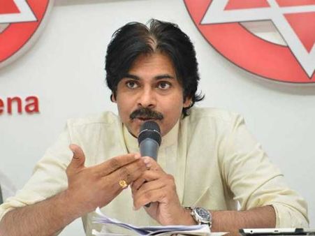 బడ్జెట్‌పై స్పందించిన పవన్, మూడ్రోజుల్లో మోడీతో భేటీ: 21న శ్రీకాకుళం పర్యటన