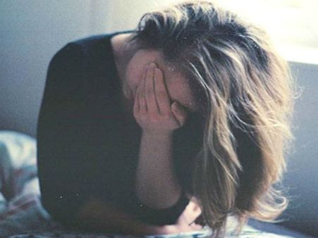 లిఫ్ట్‌లో ఆమెను అసభ్యంగా తాకాడు: అమీర్‌పేట మెట్రో స్టేషన్‌లో యువతికి లైంగిక వేధింపులు