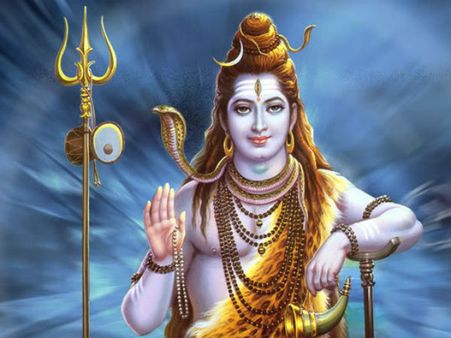 రుద్రాక్షలతో శివలింగం...సాంబశివుడికి ప్రీతిపాత్రం