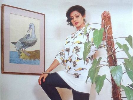 ఎవరూ చేయనంత గొప్పగా నటన: శ్రీదేవి మృతిపై సీఎం కేసీఆర్, కృష్ణంరాజు