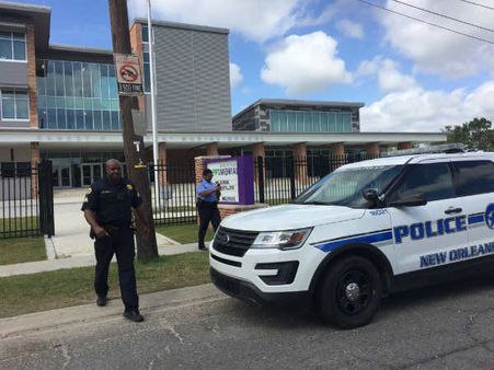 అమెరికాలో మళ్లీ కాల్పులు.. ఇద్దరు మృతి, ముగ్గురికి గాయాలు