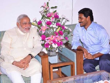 మారిషస్ ట్విస్ట్: జగన్ కేసులో మోడీకి లీగల్ నోటీసులు