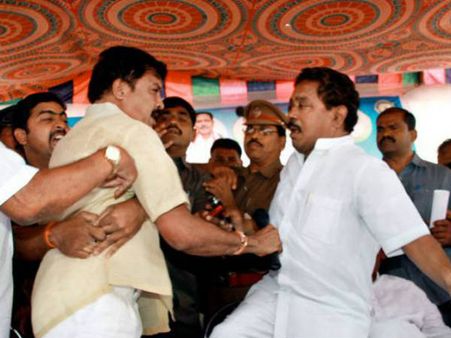 టిడిపికి ముందు నుయ్యి వెనుక గొయ్యిలా...ఎమ్మెల్యే చింతమనేని వ్యవహారం...