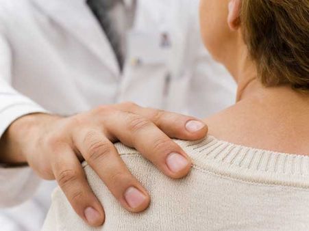 వైద్యుడి ఘాతుకం: పేషంట్లకు మత్తుమందు ఇచ్చి అత్యాచారాలు! వివాహిత ఫిర్యాదుతో..