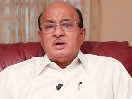 దమ్ముంటే నాపై పోటీ చేసి గెలువు: సోము వీర్రాజుకు బుచ్చయ్య సవాల్