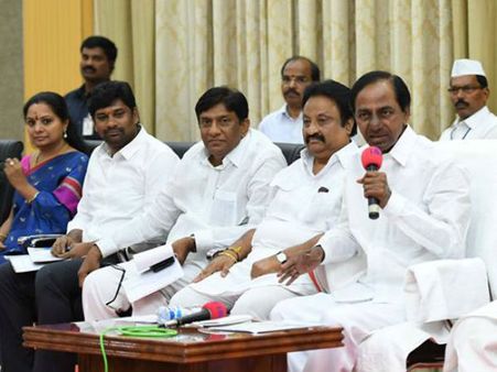 తెలంగాణలో రెవిన్యూ లోటు రూ.5,392 కోట్లు: కాగ్ రిపోర్ట్