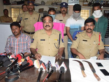 అవమానించాడనే: వెంటాడి, వేటాడి సుధీర్‌ను చంపేశారు