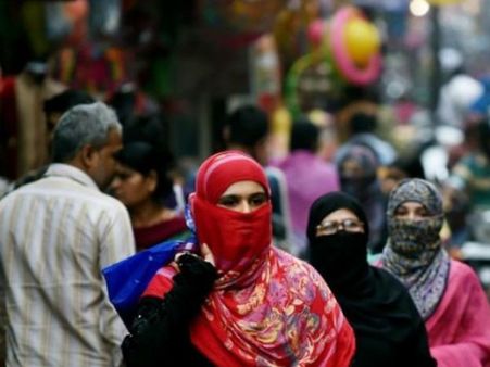 షాకింగ్ సర్వే: ఇండియన్స్ నో హ్యాపీ, మనకంటే పాకిస్తానీలే సంతోషంగా..