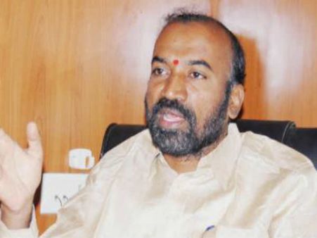 నేను అప్పుడే చెప్పా.. నాపై పవన్ పోటీయా, సత్తా ఏంటో చూపిస్తా: ప్రభాకర్ చౌదరి