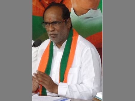 ఆ కుట్రలను అడ్డుకోవాలి, ఓడిపోతే ఆ తప్పంతా మనదే: లక్ష్మణ్