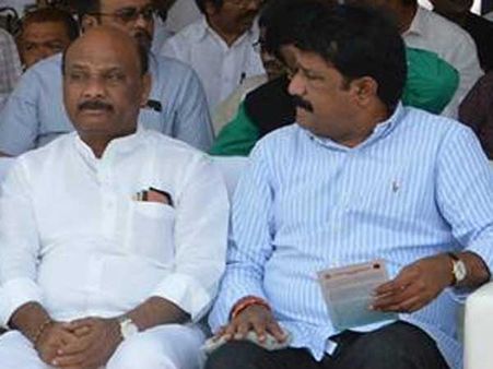 మంత్రులు గంటా,అయ్యన్నమధ్య మళ్లీ రేగిన చిచ్చు