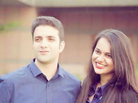 వివాహం చేసుకొన్న 2015 ఐఎఎస్ టాపర్లు, ఎవరో తెలుసా?