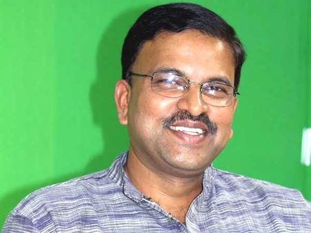 గ్రామాల్లో పనిచేసే ఉద్యోగం అడిగా, ఇవ్వకుంటే రాజీనామా చేశా: లక్ష్మీనారాయణ