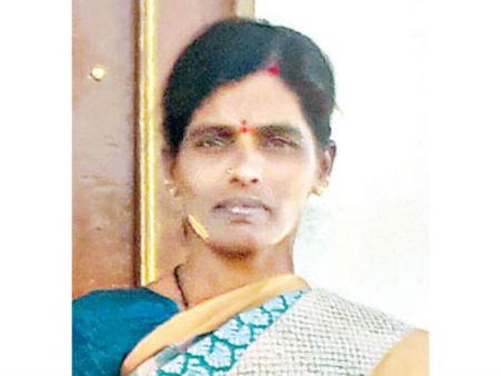 ఆ మాటలు నమ్మే బలైపోయింది..: వివాహిత హత్య వెనుక మిస్టరీ..