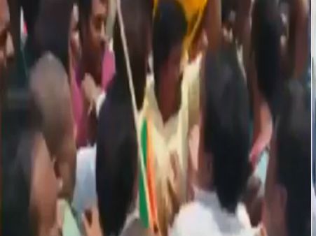 నెల్లూరులో బిజెపి, టిడిపి నేతల పరస్పర దాడులు...ఉద్రిక్తత