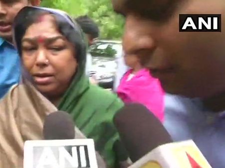 ఎమ్మెల్యే రేప్‌పై ఆధారాల్లేవు: యూపీ ప్రభుత్వం, ప్రధాని మోడీ జోక్యం.. సీబీఐకి అప్పగింత