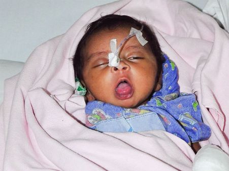 డబ్బు ముఖ్యమా, పాప ముఖ్యమా.. అన్నారు, కానీ నా వద్ద అంత డబ్బు లేదు!