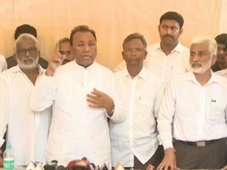 దీక్షకు అనుమతివ్వండి: ఏపీ భవన్ రెసిడెంట్ కమిషనర్‌కు వైసీపీ ఎంపీల వినతి